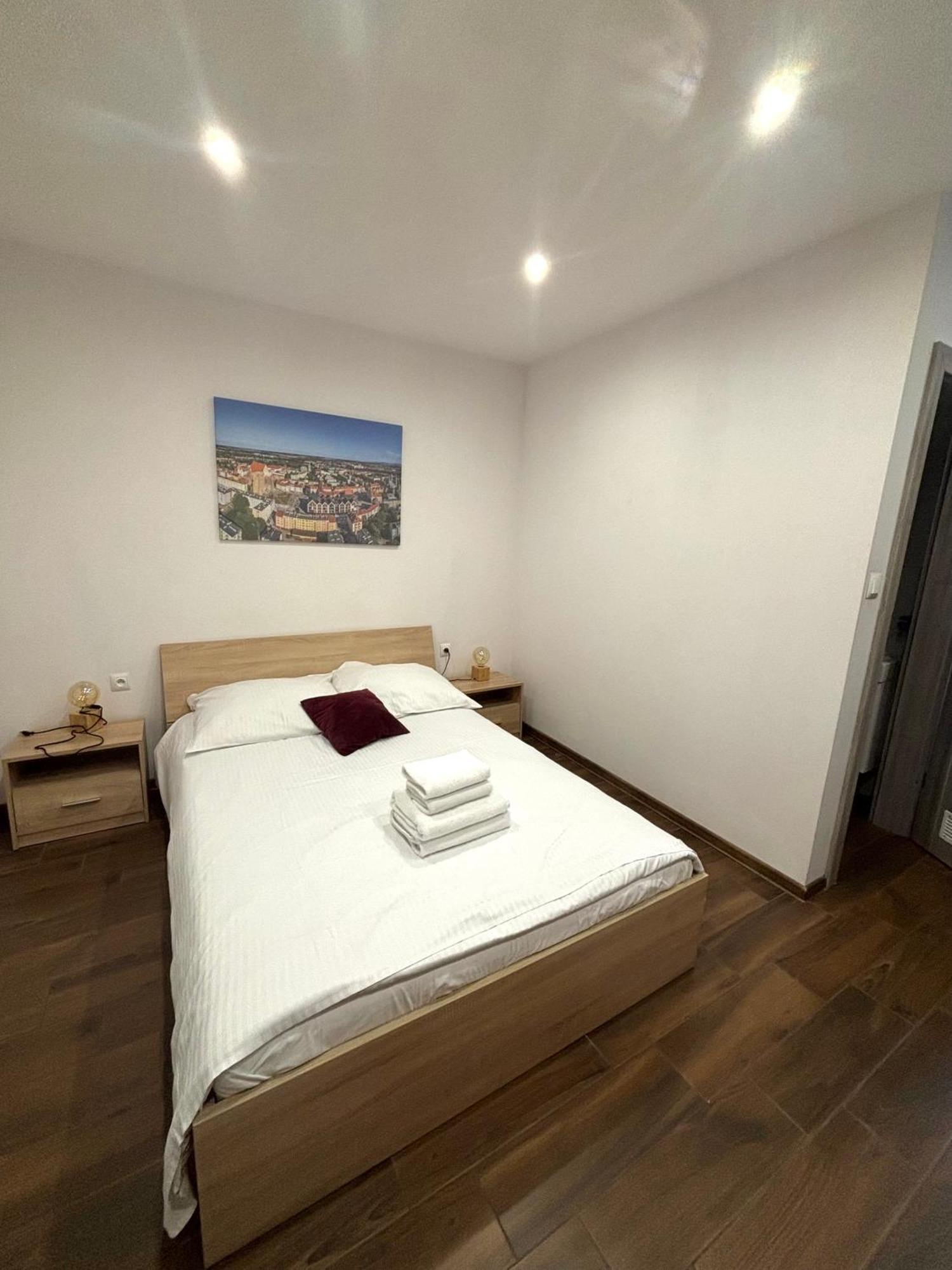 Apartament Residence Nysa Exteriör bild